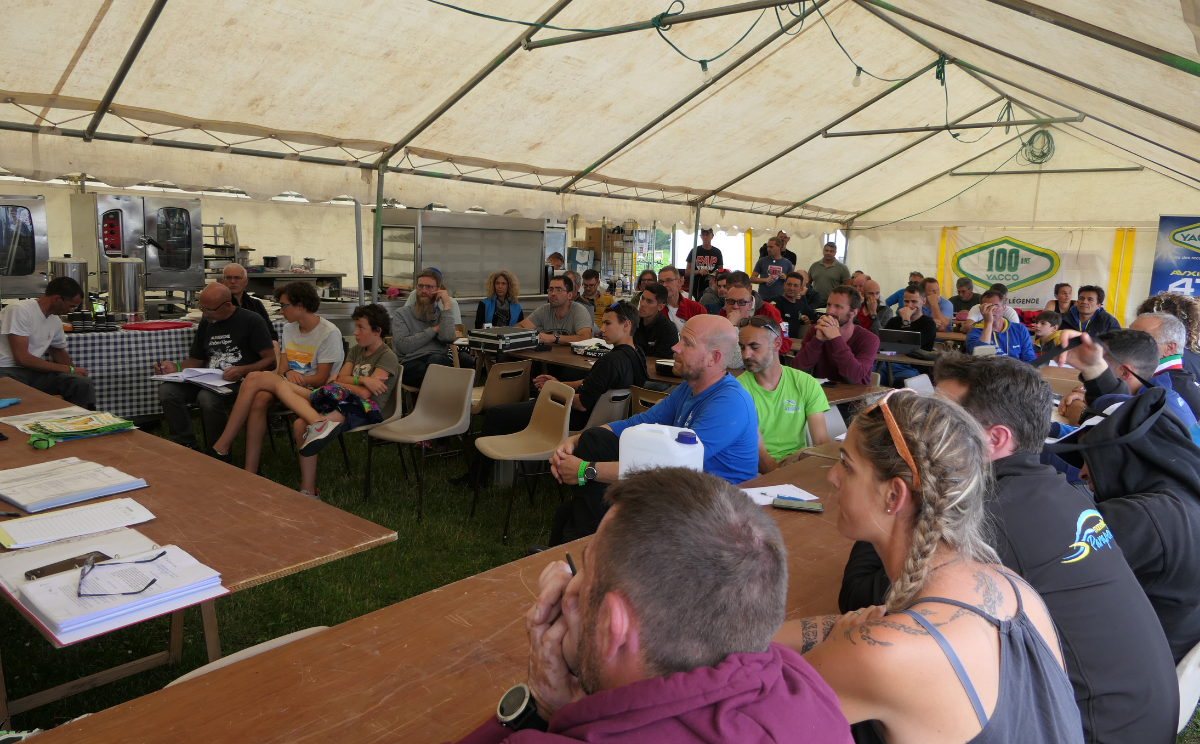 Briefing pilotes